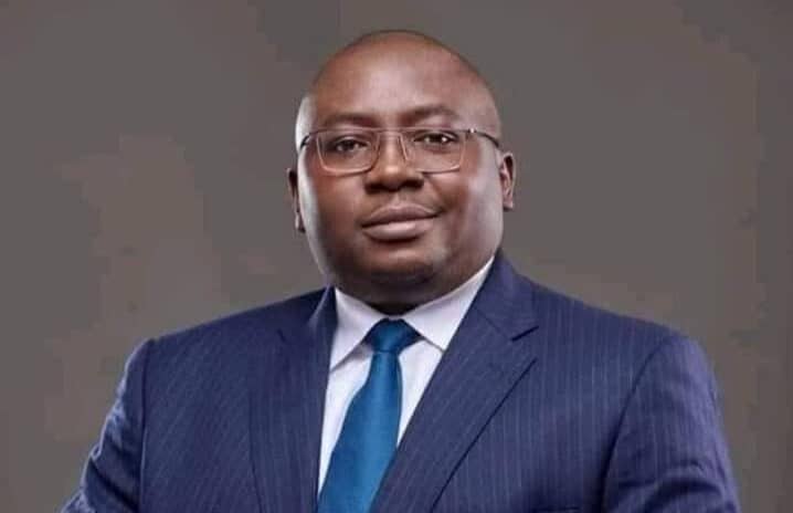 40b metering contract: more Nigerians slam power minister for award of contract to greenhorn firm
